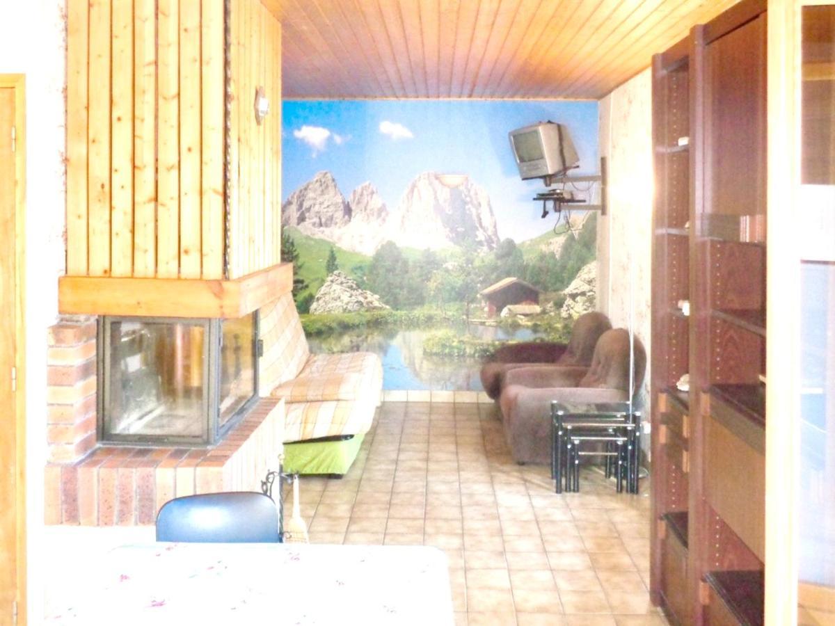 Chalet Charmant A Saint-Gerons Avec Piscine Partagee Dış mekan fotoğraf