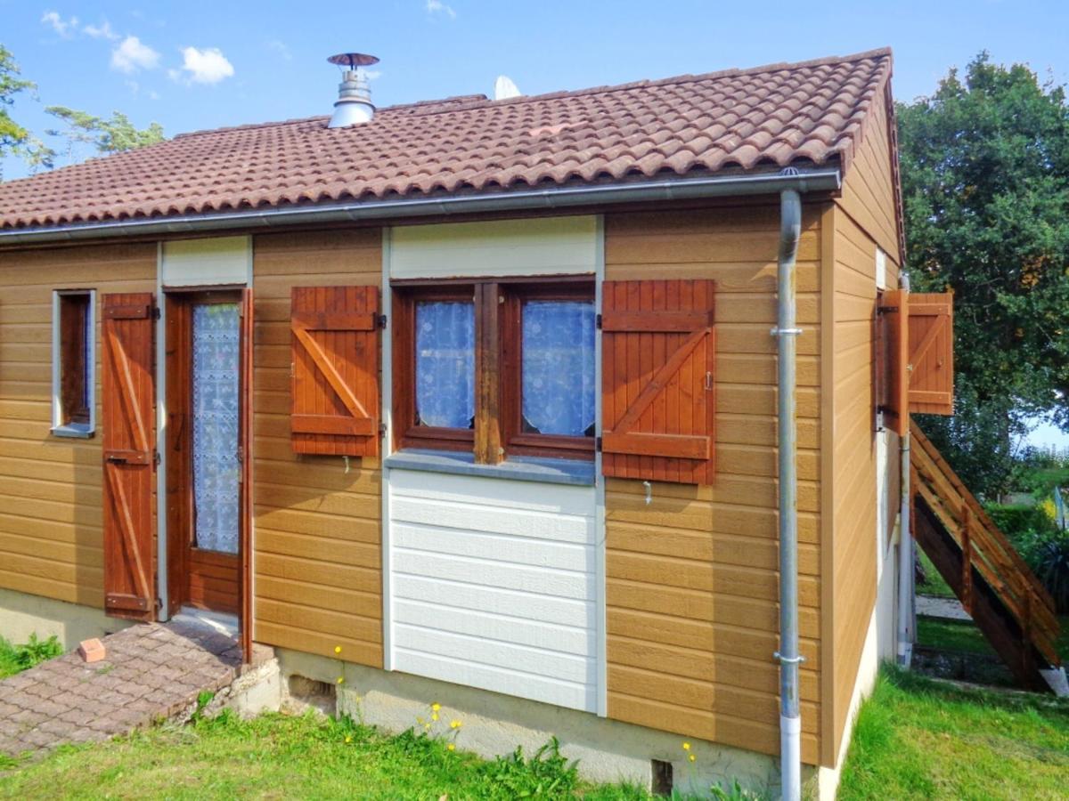Chalet Charmant A Saint-Gerons Avec Piscine Partagee Dış mekan fotoğraf
