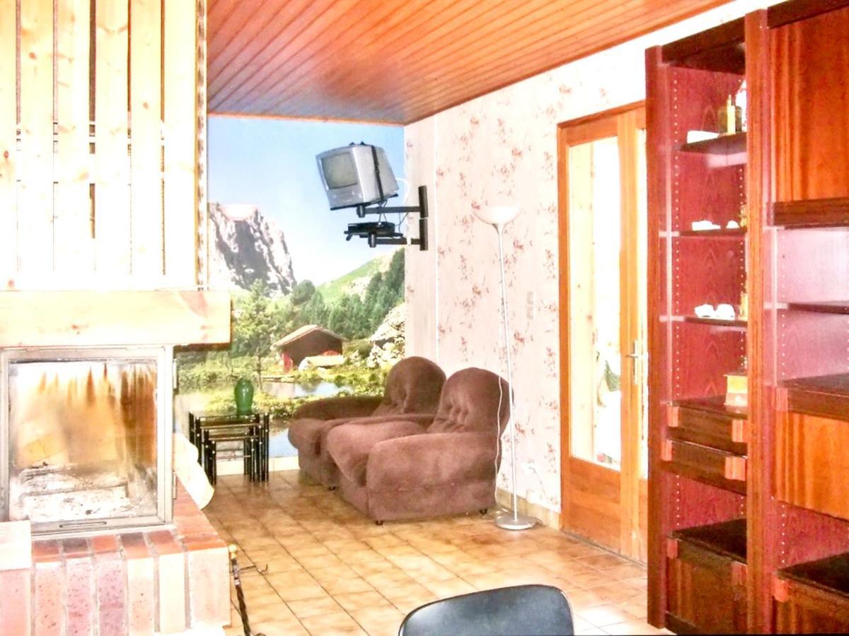 Chalet Charmant A Saint-Gerons Avec Piscine Partagee Dış mekan fotoğraf